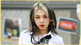 KARD Jiwoo: When the Maknae is also Crazy