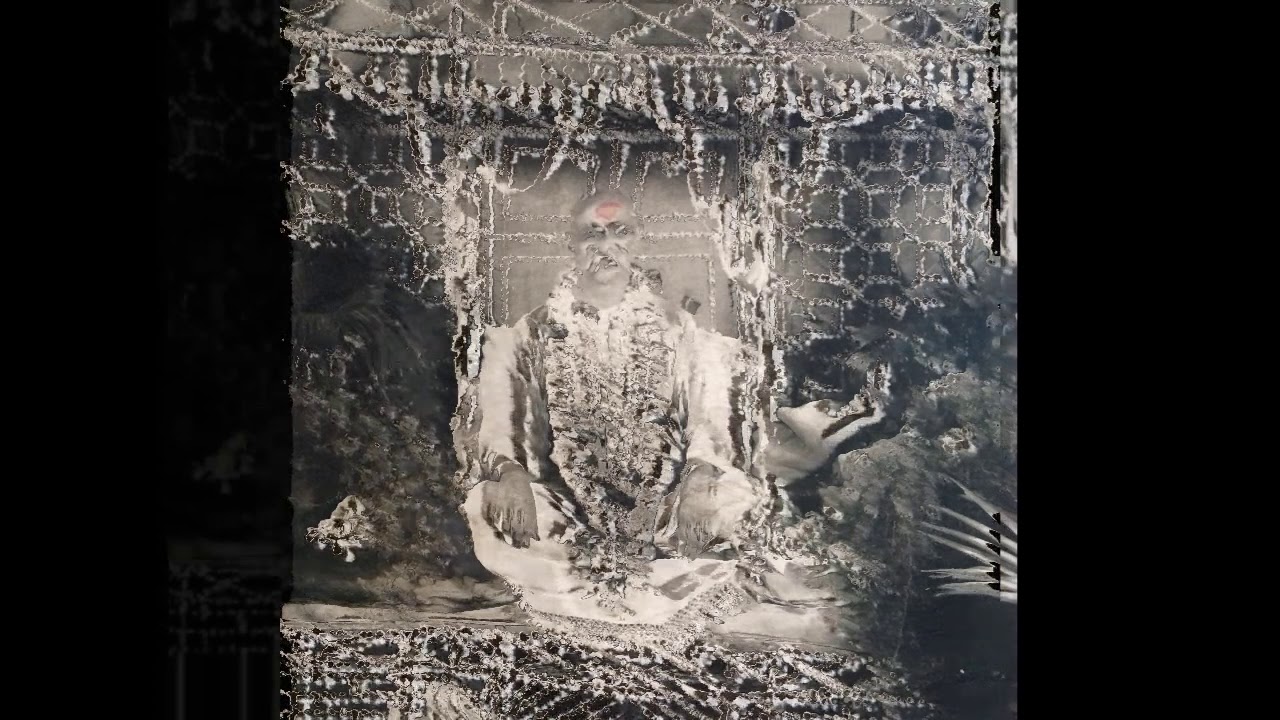 श्री प्रभुजी की जीवन गाथा - भाग ३ - श्री प्रभु लीलामृतं से उद्धृत