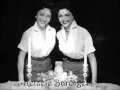 The Barry Sisters [האחיות ברי] - Ketzele Baroiges