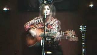 Video thumbnail of "betsy holm acoustic coffee house demo reel_0001.wmv"