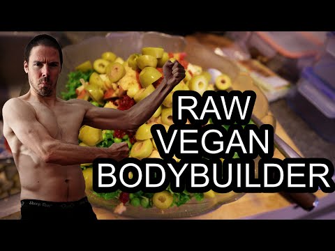 How To Build Muscle With Salads (High Raw Vegan Dinner)