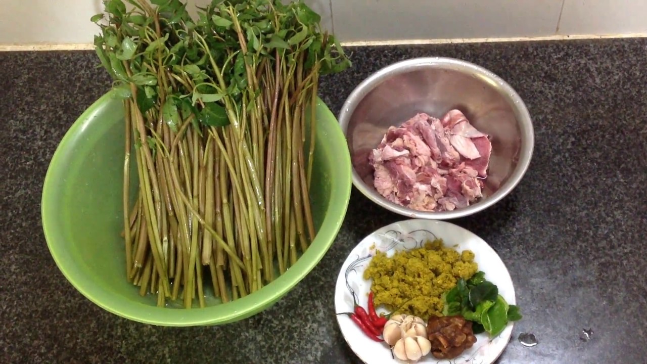 Khmer Food Recipes, Sour Soup Pork Tamarind with morning glory