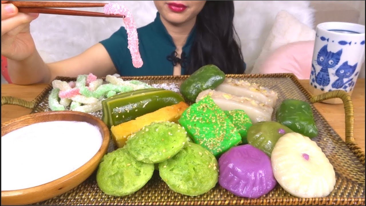 ASMR VIETNAMESE DESSERT | ASIAN SWEETS | CHEWY EATING SOUNDS