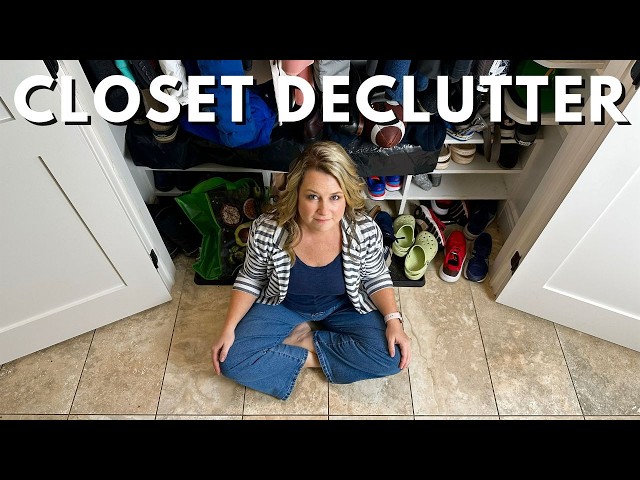 ENTRYWAY CLOSET MAKEOVER | DECLUTTER COATS AND SHOES WITH ME