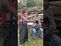 Nani Alirusha Hii Kiatu