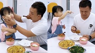 Dad Thinks My Daughter Ate His Chicken Drumstick!#fatherlove #cutebaby #funny #family#funny videos