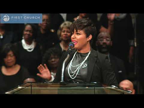 I Shall Wear A Crown | Yolanda DeBerry | First Church \