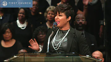 I Shall Wear A Crown | Yolanda DeBerry | First Church "The City" | HD Official Version