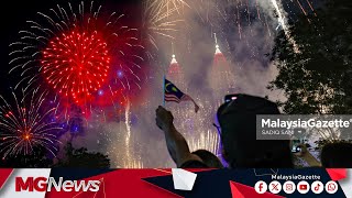 KLCC Merdeka! Percikan Bunga Api Meriah