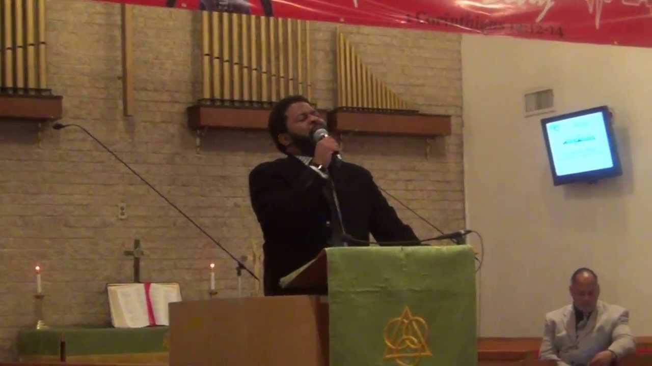 Judah Temple A.M.E. Choir & Band performed to introduce the sermon. 02