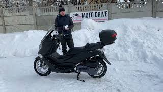 видео: Макси-скутер Vento Max 200 , реплика Yamaha N-MAX картинка: Макси-скутер Vento Max 200 , реплика Yamaha N-MAX