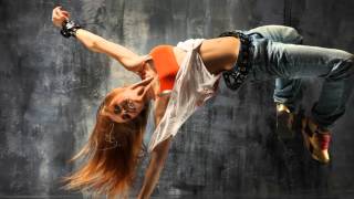 BREAK DANCE - ESONE - B-BOY ELEMENTS - BEATTLE OF THE YEAR -