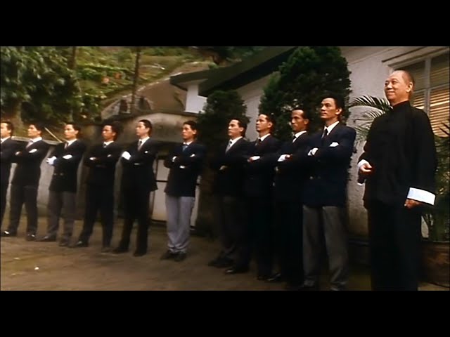 黑帮片中“最强”会议  支持者比雷洛更牛X