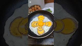 “Colorful Flower Egg Poach with Onion 🌸🌈🧅🍳😋”#egg #foryou
