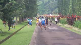 Video Pemain PSM Latihan di Kebun Pakansari Bogor, Minggu (29/5/2016) screenshot 3