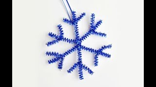 How to Make Pipe Cleaner Snowflake Ornaments