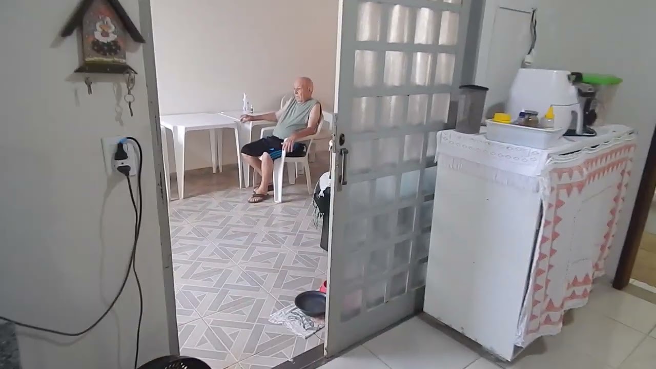 aluga se casa no Paraiso Das Aguas Em Rubineia - SP valor R$2.200 reais