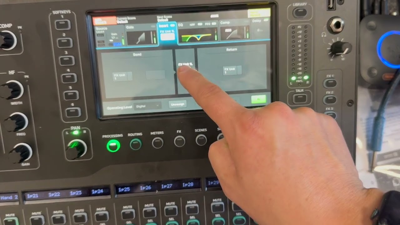 Qu 2025 Inserting an FX