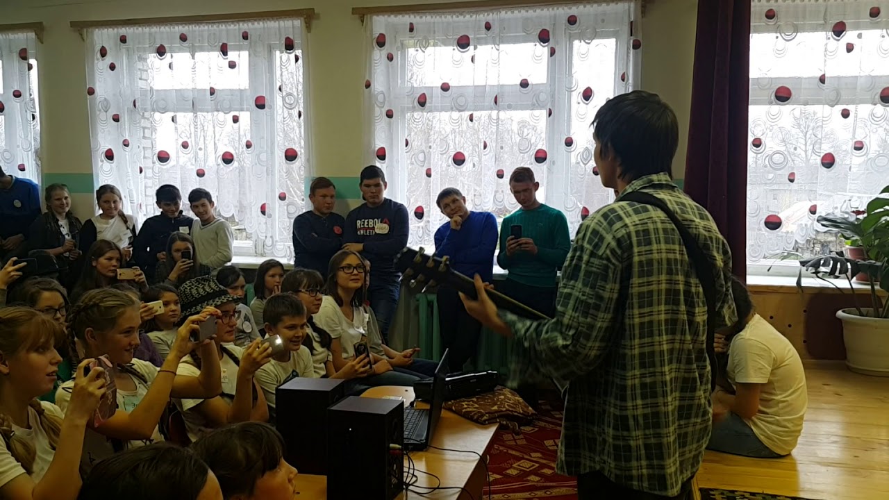 Bobolenin feat. Edygar BeatBatyr - Dofamin (live in Pazyal school)