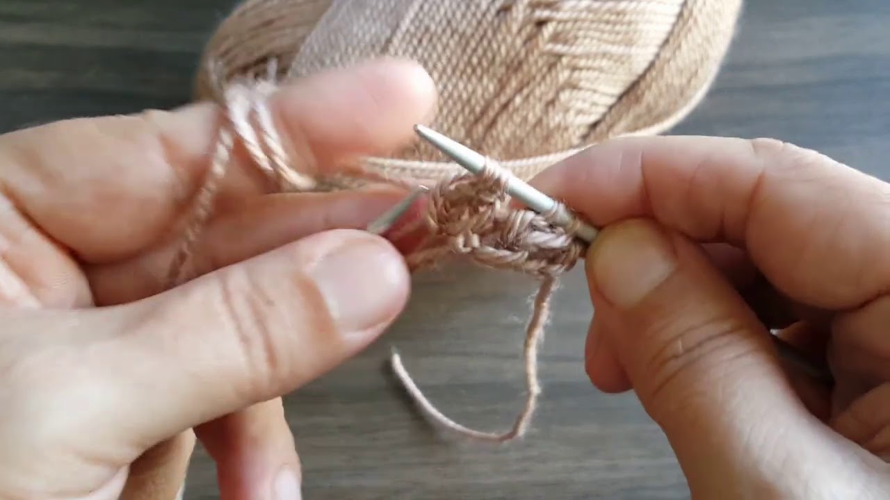 Gül Fidanları Örgü Modeli