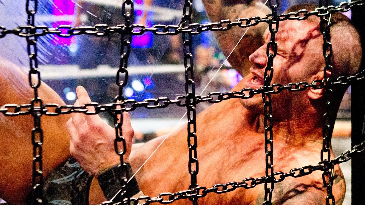 ⁣10 minutes of INSANE Elimination Chamber moments
