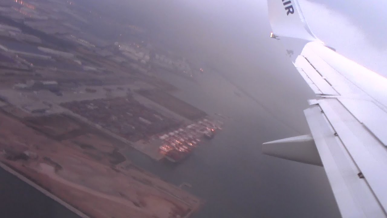 RYANAIR DECOLLO DA BARCELLONA EL PRAT – RYANAIR TAKEOFF BARCELONA | FoodVlogger