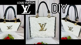 DIY Louis Vuitton Clear Purse with Cricut #diy #louisvuitton