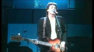 Paul McCartney & Wings - Coming Up [Live] [High Quality] chords