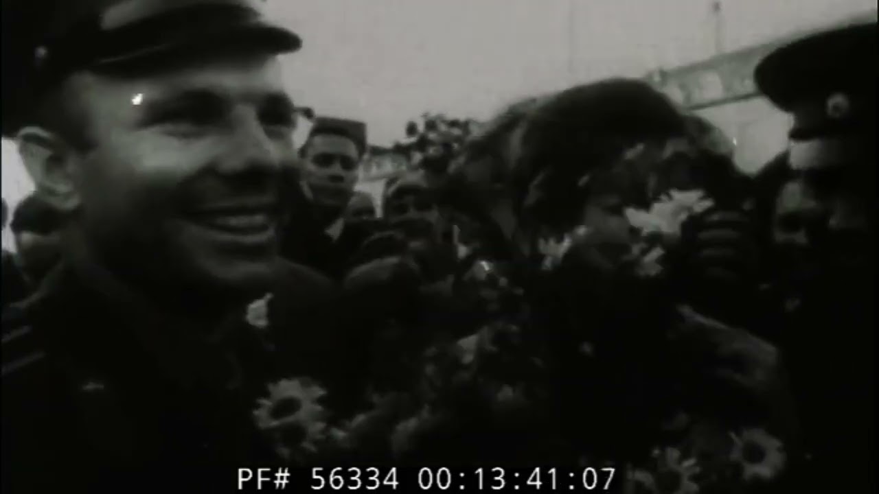 Darko Alzaerra - Somnia | Soviet Techno (Official Visualizer) auf YouTube ansehen Darko Alzaerra - Somnia | Soviet Techno (Official Visualizer) auf YouTube ansehen