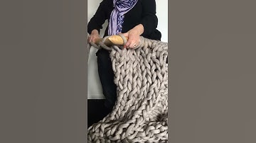 CAST OFF // PLUMP & CO