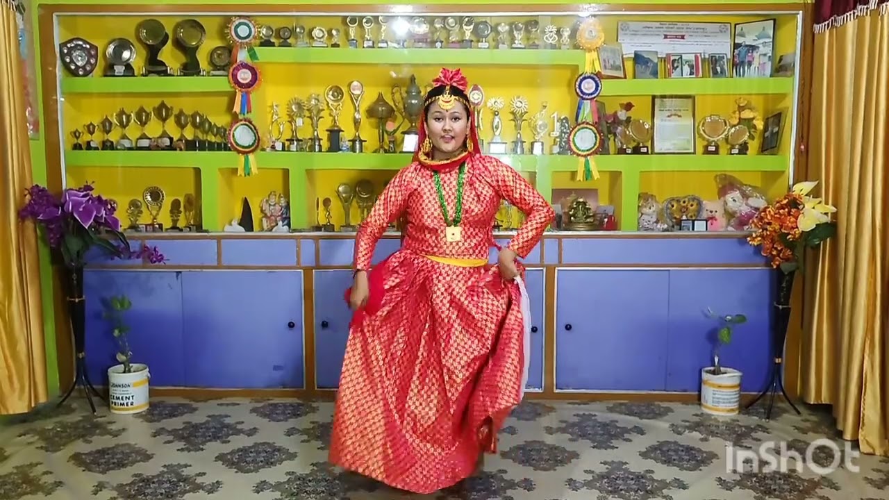 Dance Performance by Muskan pradhan, please like, comment & Subscribe this chenale