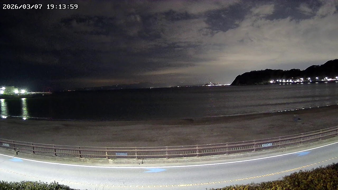 神奈川県逗子市逗子東海岸海況ライブカメラ Kanagawa Zushi Zushibeach Live camera.world.cam