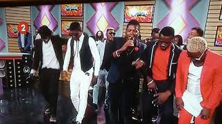 Elenco da paz no tchilar com a nova música