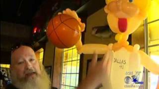 News interview of Stretch the Balloon Dude by CBS 11 in Dallas - Fort Worth