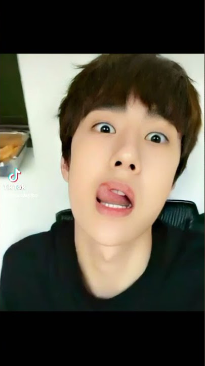Wang  Yibo tik tok