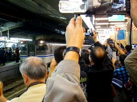 「キハ181系最終日、大混雑!」はまかぜ4号と大観衆＠大阪駅(後編)