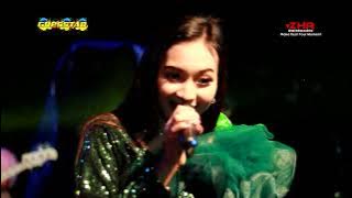 Pecah Seribu - Ersa Amelia Gresstar