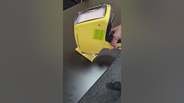 Handheld XRF analyzer for gold bars testing, quickly know the difference between two gold bars.