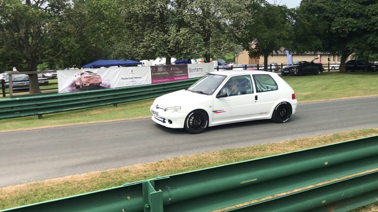 Pug1off built 106 rallye @pugfest 2018 - YouTube