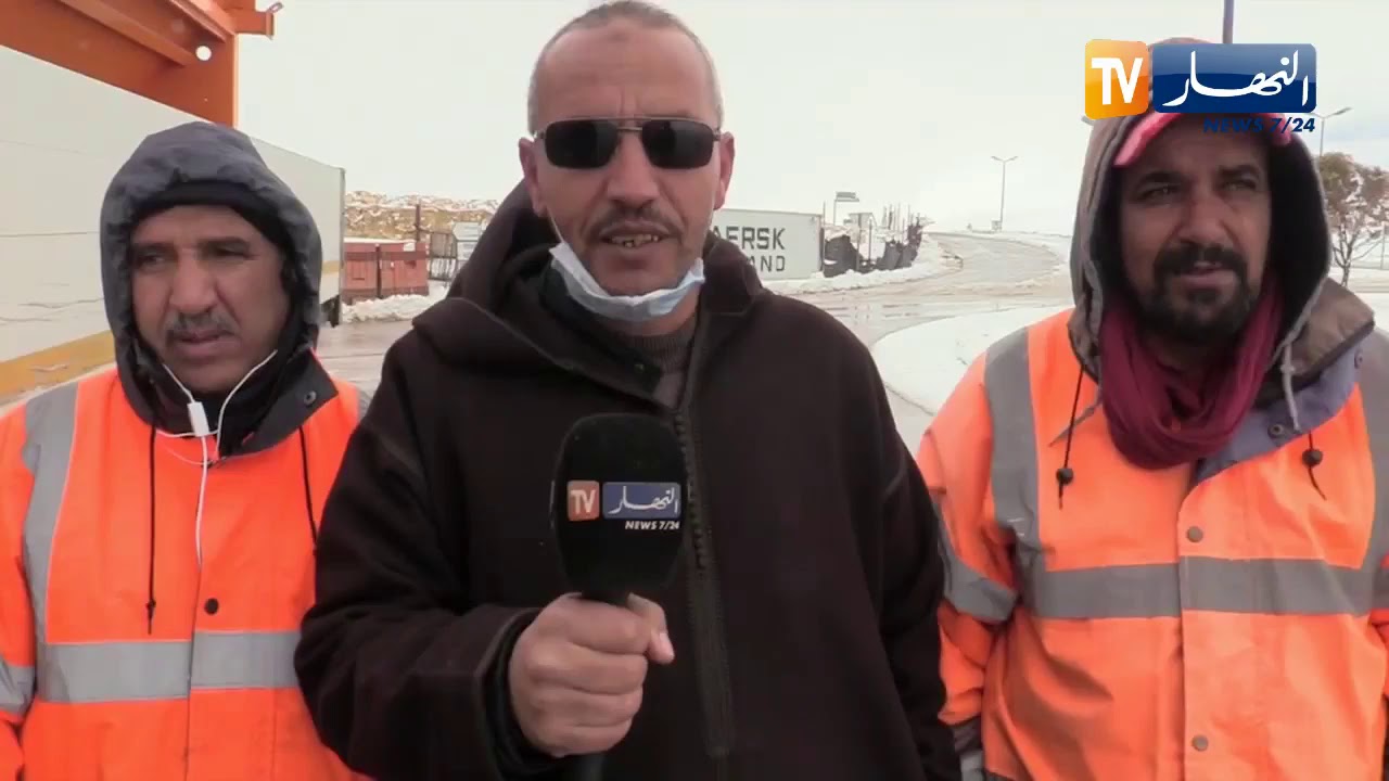 تيارت: كاميرا النهار ترافق مصالح الأشغال العمومية بعين كرمس في فته الطرقات