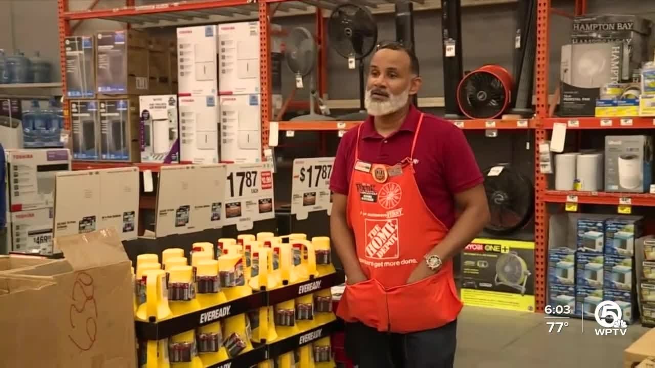 home-depot-manager-urges-customers-not-to-wait-until-the-last-minute-to