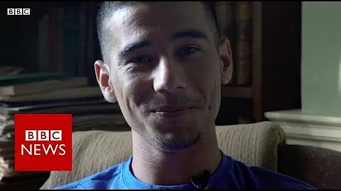 Syrian refugee who lives in a historic manor - BBC News