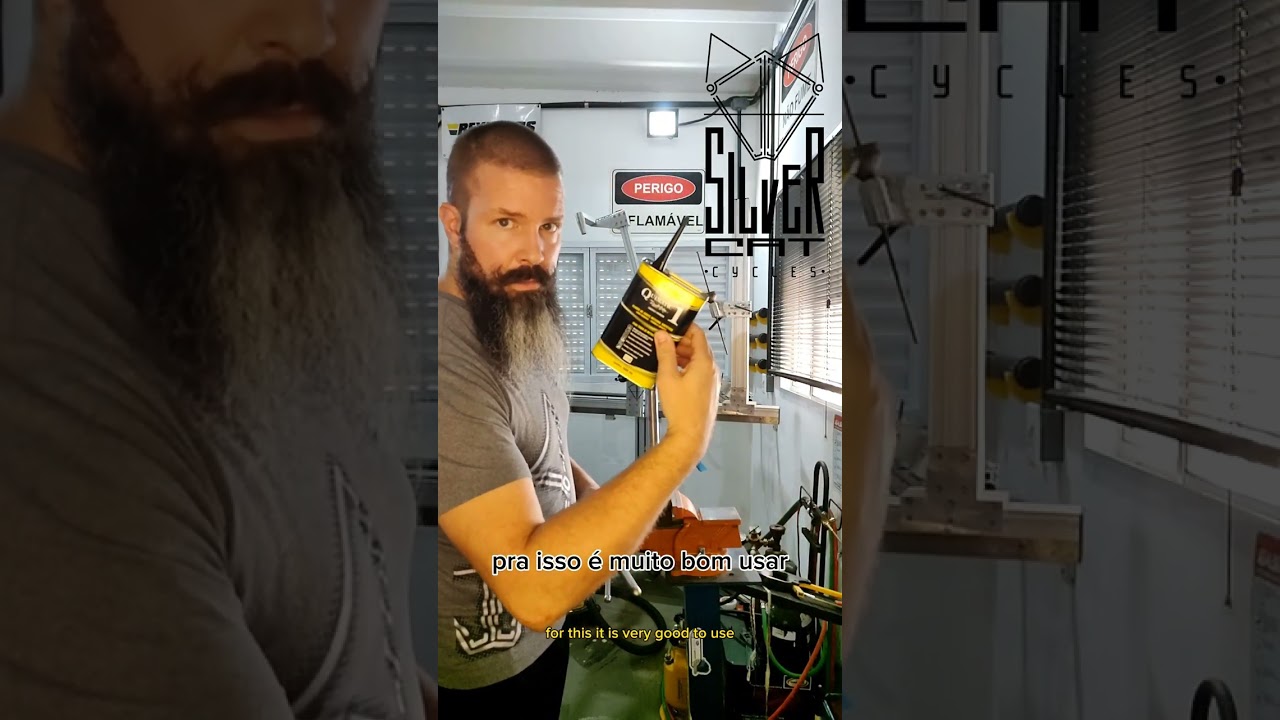 Ajuste do comprimento da espiga do garfo