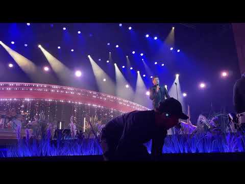 Micheal Buble NAC Ottawa Oct-2026  Crying K D Lang tribute