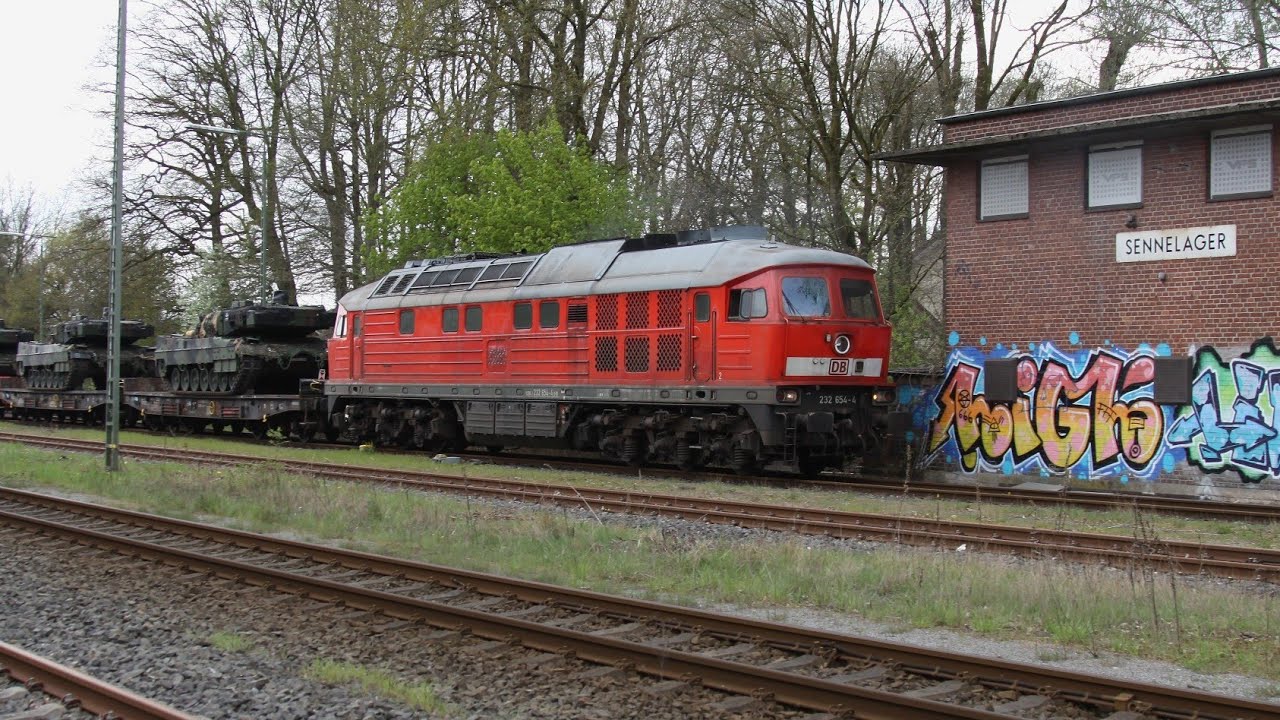 Ludmilla mit Militärzug in Sennelager