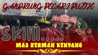 SALOME KENDANG AKANG HERMAN (GANDRUNG PECARI PUTIH)