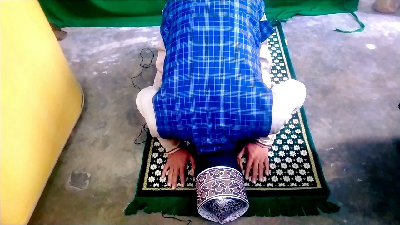 Namaz Me Galti Ho Jaye To Kya Kare || Sajda Sahu karne ka Tarika || Practical Video