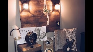 I hope you enjoy this tutorial of my custom diy wooden headboard. with
2 lantern lights, a usb jack, and outlets built in, it's the perfect
piece to access...