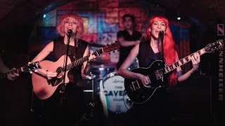 Video thumbnail of "You’re Going to Lose That Girl (Beatles Cover) - MonaLisa Twins (Live at the Cavern Club)"