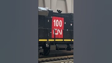 Ho scale. Scaletrains CN es44 and Teir 4 Gevo moving freight. #train #scaletrains